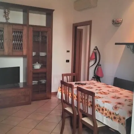 Le Chic 2 * Vanzago