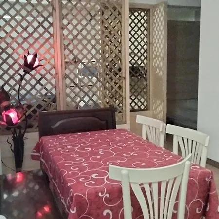 Le Chic 2 Apartmán